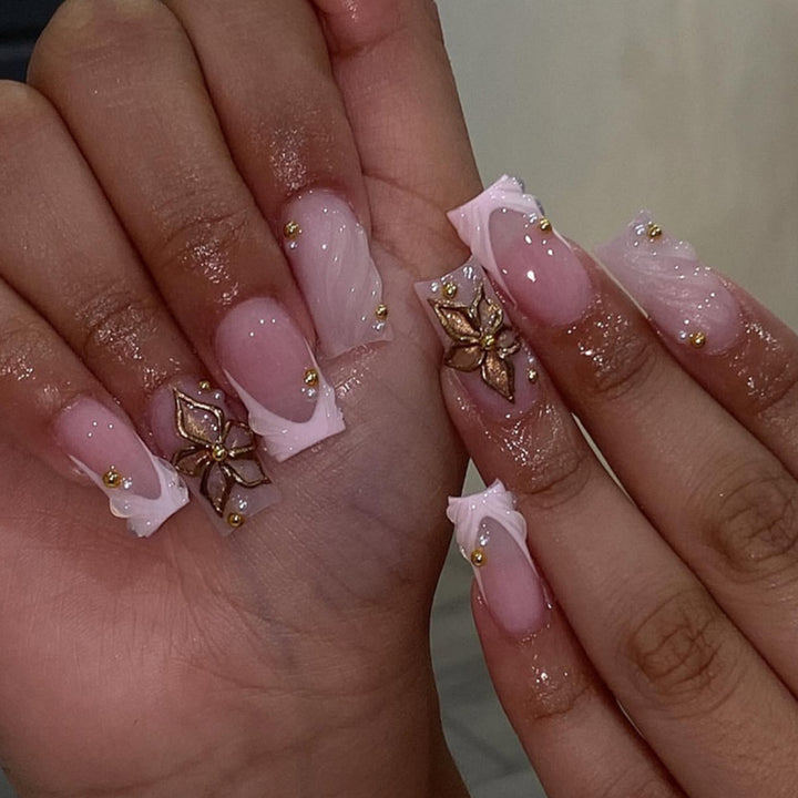 Glamorous Artificial Nails Kalsten