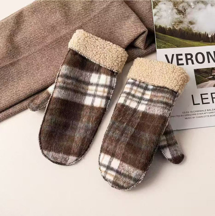 Plush Lined Thermal Mittens Kalsten