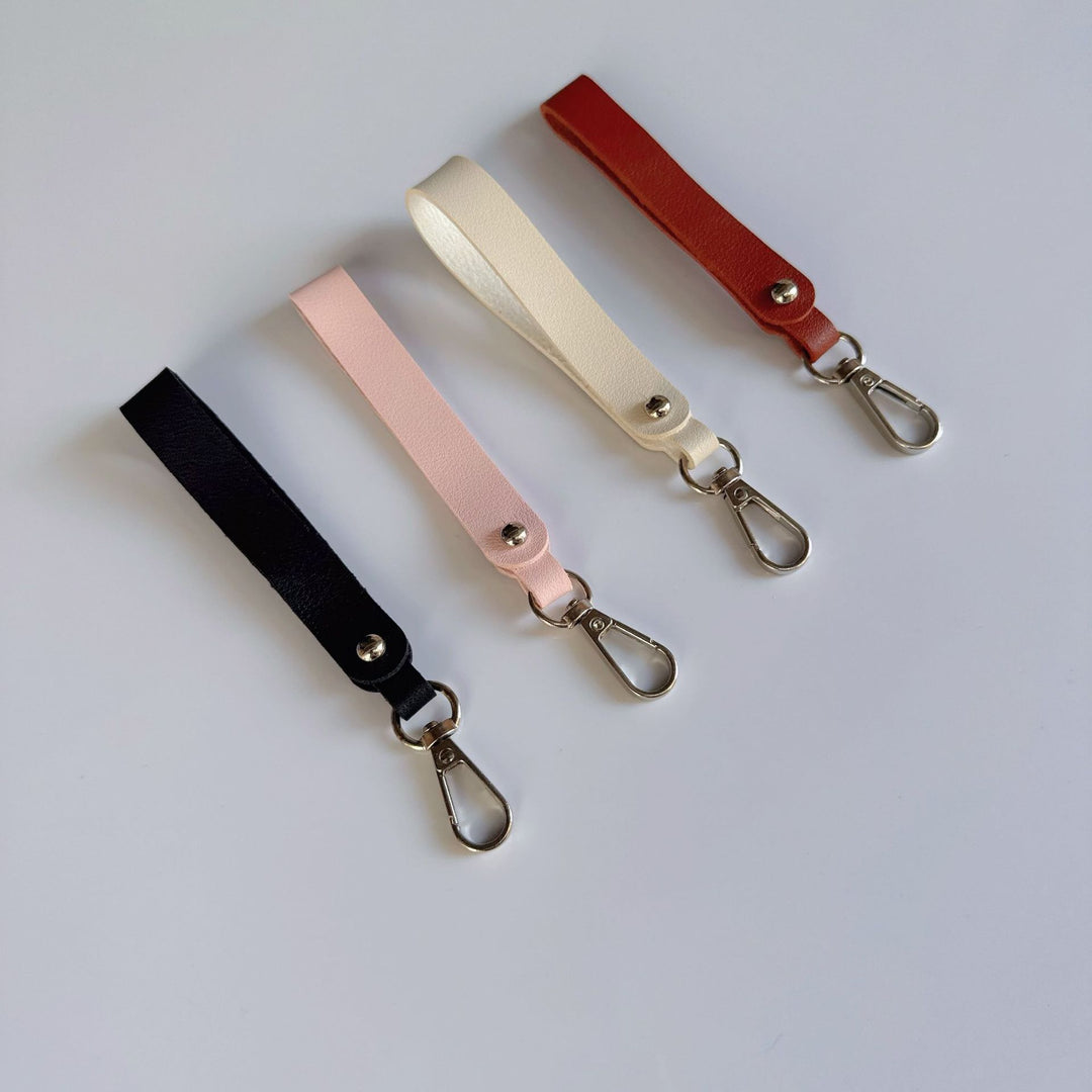 Elegant Leather Key Strap Kalsten