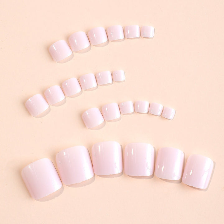 Artificial nail set with elegant and minimalist designs Kalsten