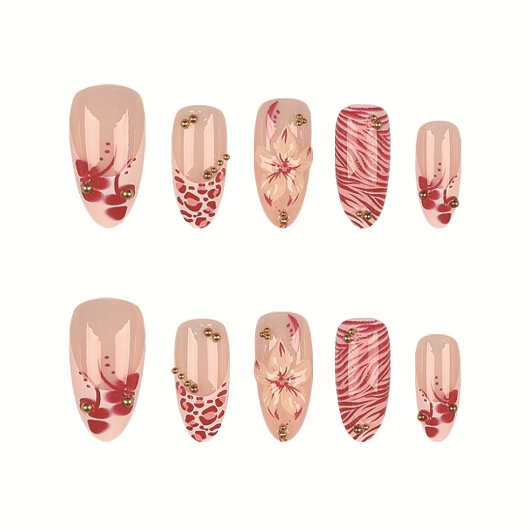 Artistic Floral Nail Design Press-On Set