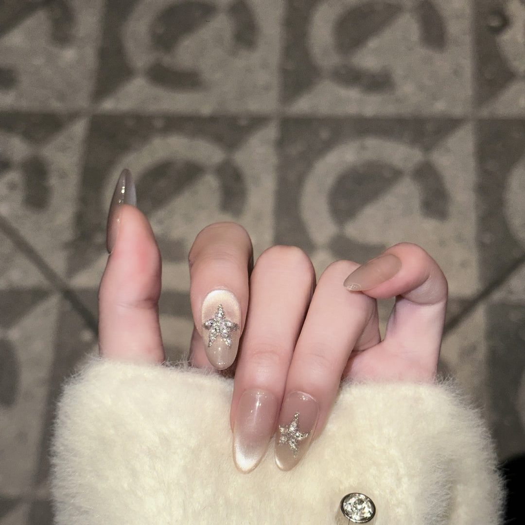 Star-Embellished Press-On Nail Art Set Kalsten