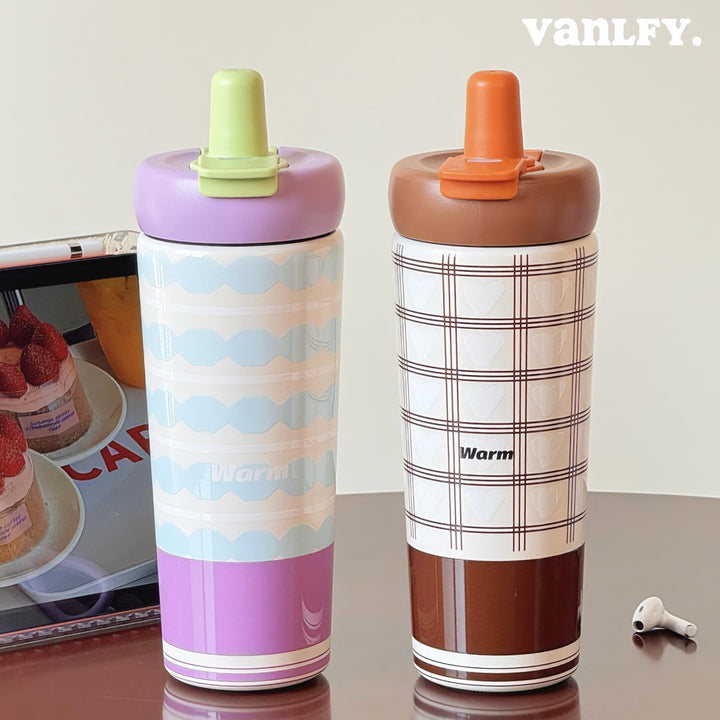 Women's insulated drinking bottle with innovative silicone cap and cheerful Kalsten motif