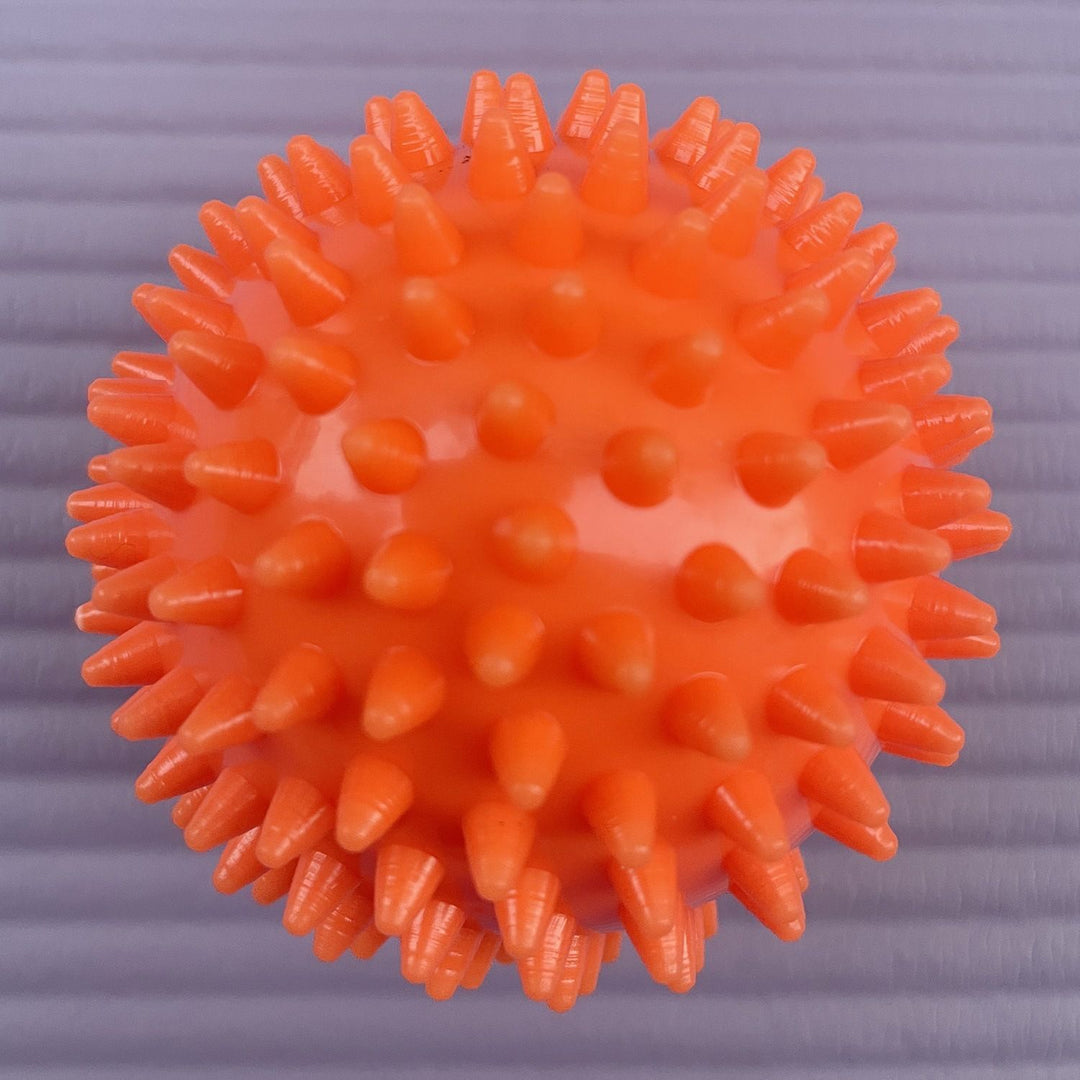 Massage ball with knobs Kalsten