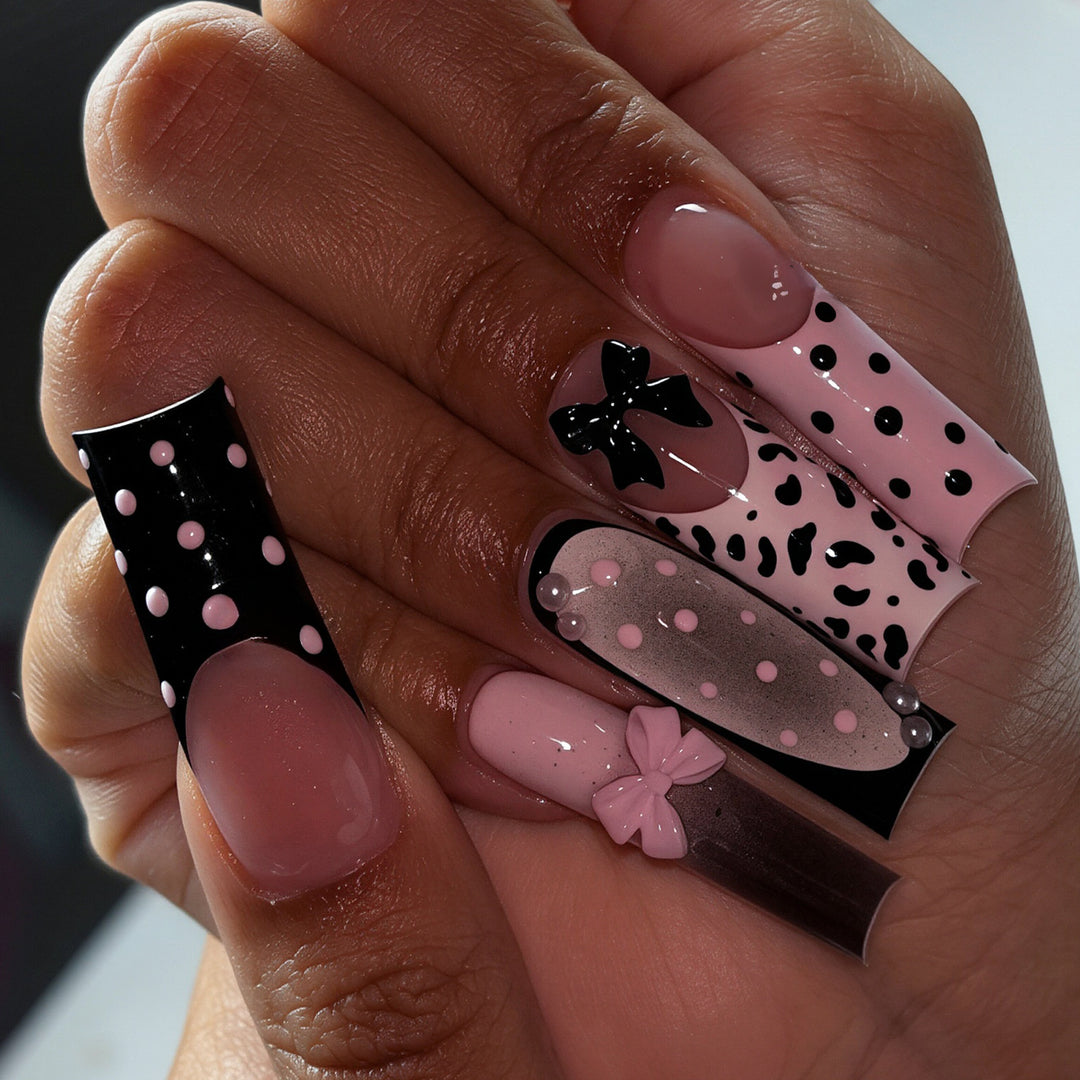 Decorative Press-On Nail Art Set with Polka Dots and Bows Kalsten
