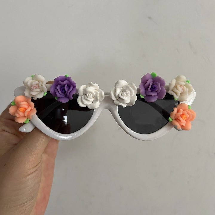 Women Cat-Eye Sunglasses with Floral Decor Kalsten