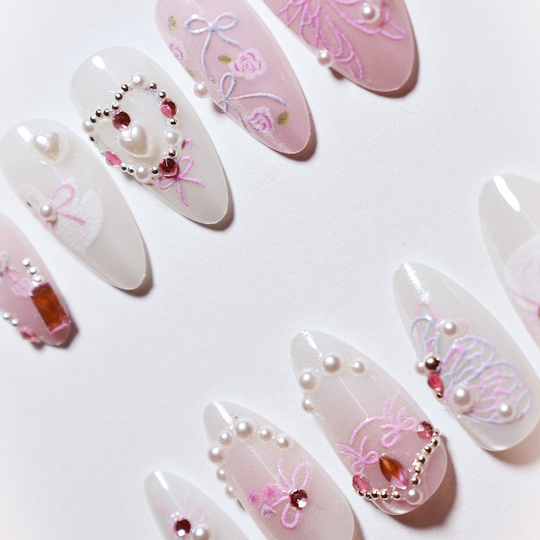 Elegant Floral Themed Press-On Nails Kalsten