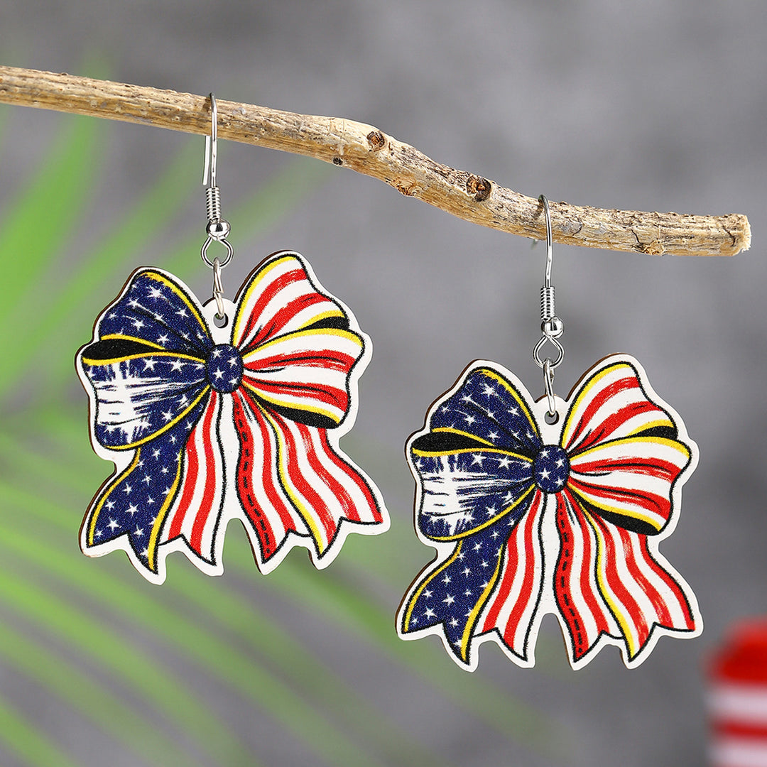 Ladies nan lightweight wooden earrings bow pendant with hook closure and vintage pattern Kalsten