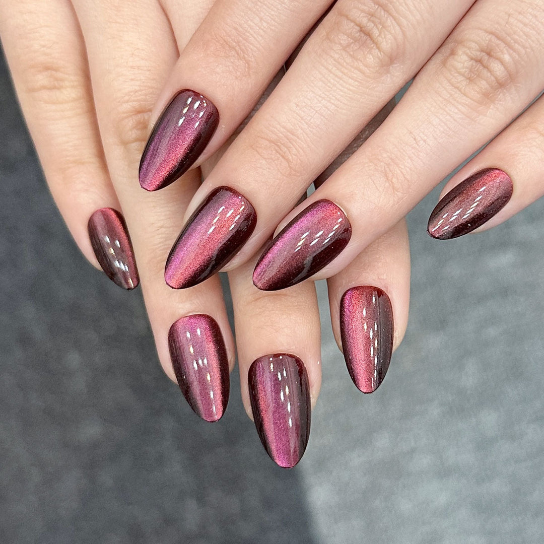 Glossy Press-On Nail Art Set