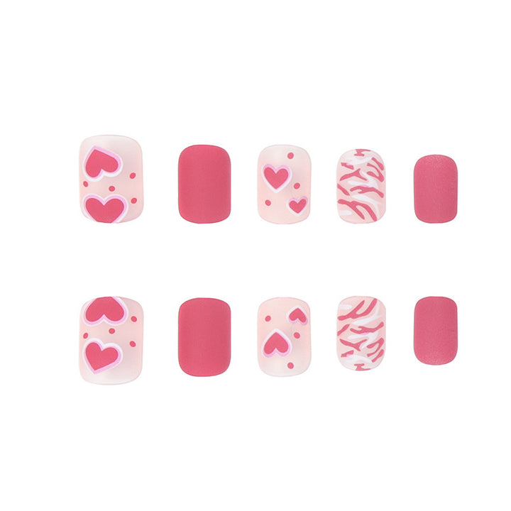 Decorative Heart Theme Press-On Nails Kalsten
