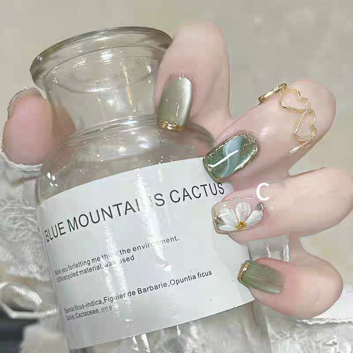Artistic Ombre Nail Design Kalsten