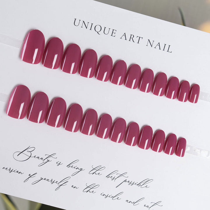 Glossy Elegant Press-On Nail Set