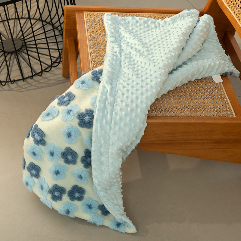 Ladies soft and cuddly microfiber blanket with floral pattern Kalsten
