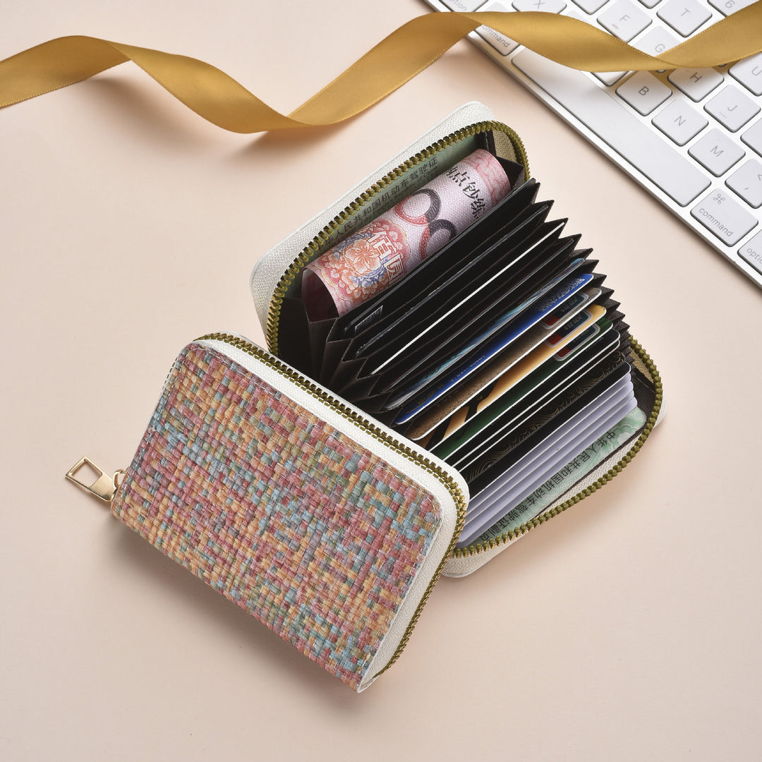 Stylish Multi-Functional Zip Wallet
