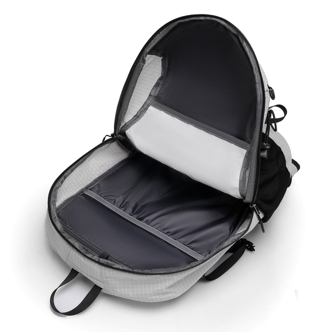 Lightweight Travel Backpack Kalsten