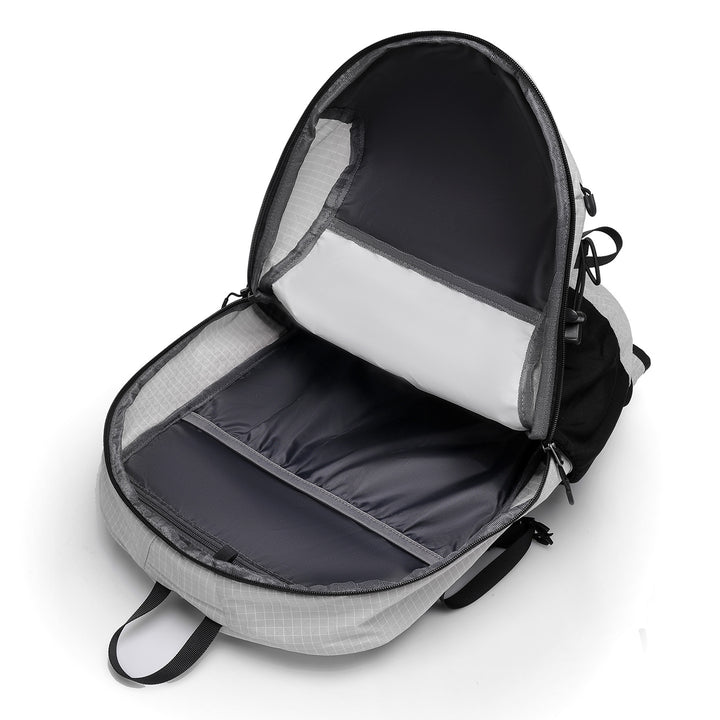 Lightweight Travel Backpack Kalsten