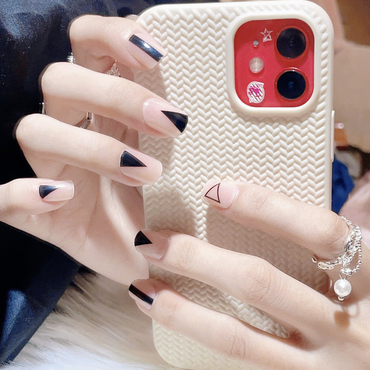 Artistic Animal-Themed Press-On Nails