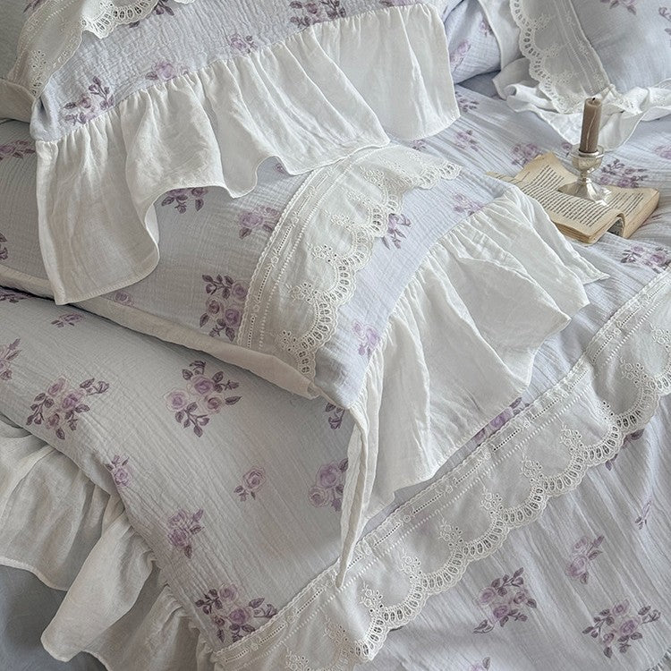 Romantic cotton gauze bed linen set with ruffle and vintage rose print