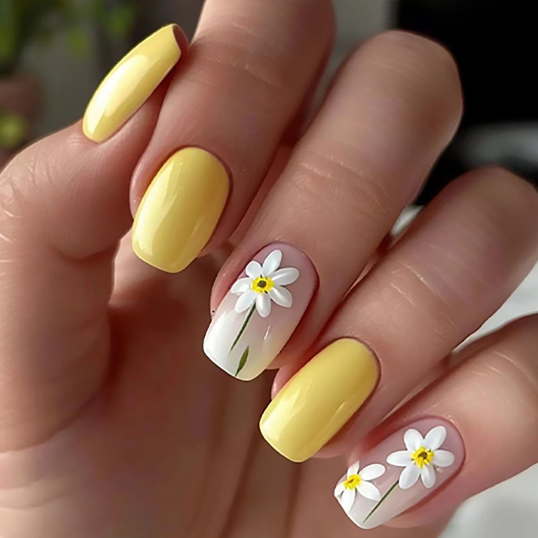 Floral-Designed Press-On Nails