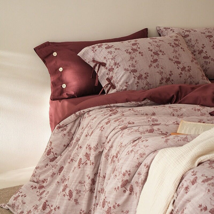 Bedding set made of breathable cotton satin with fine mosaic tile print and reversible function