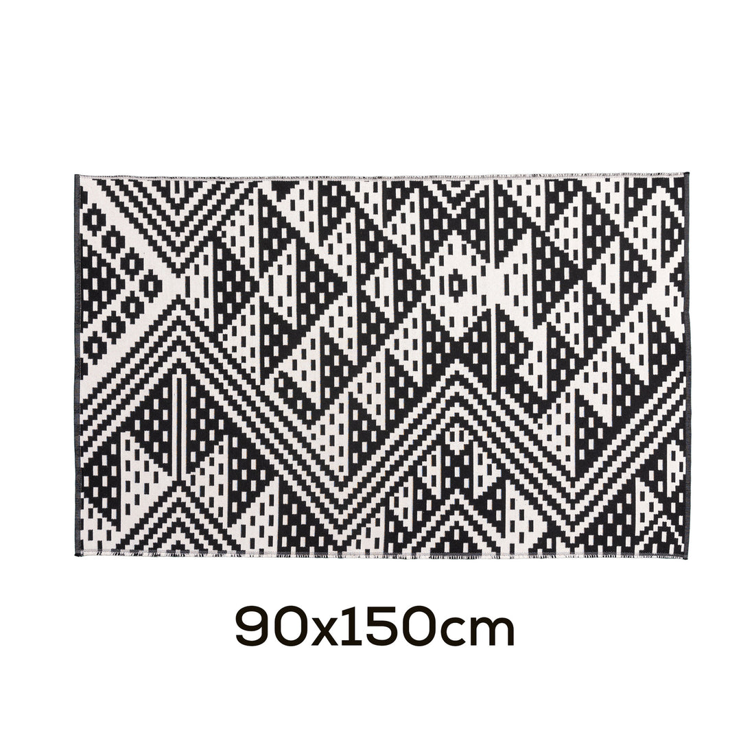 Modern flat-woven carpet runner with abstract geometric design