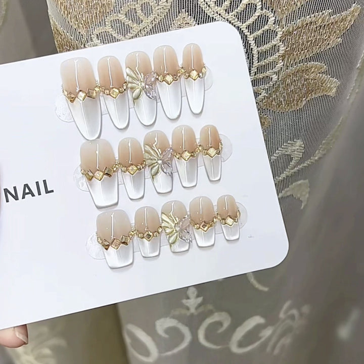 Elegant Artfully Designed Press-On Nail Set Kalsten