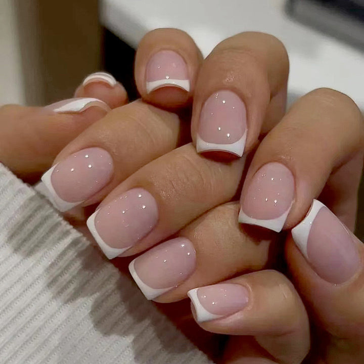 French Tip Press-On Nail Set Kalsten