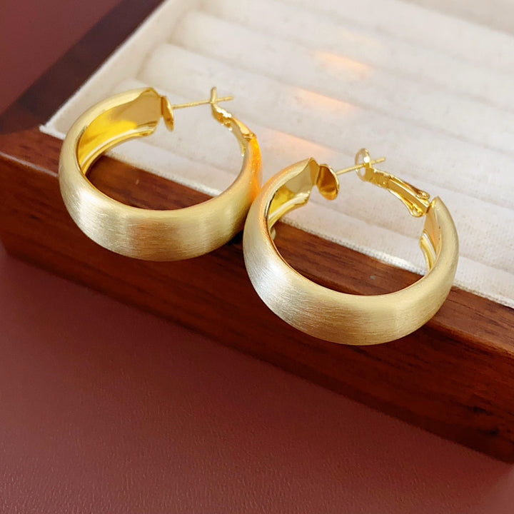 Elegant and Modern Creoles Made of High-Quality Metal Kalsten