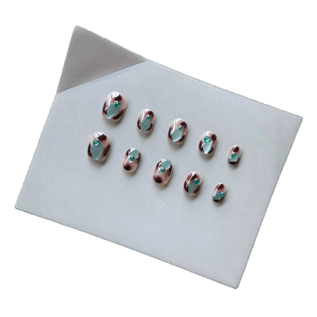 Artistic Press-On Nail Art Set with Luxe Gem Accents