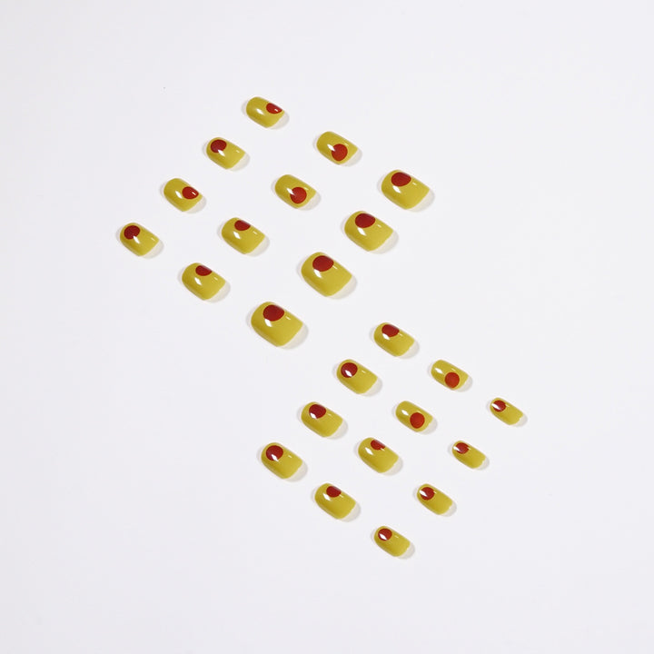 Artistic Nail Art in Modern Minimalism Kalsten