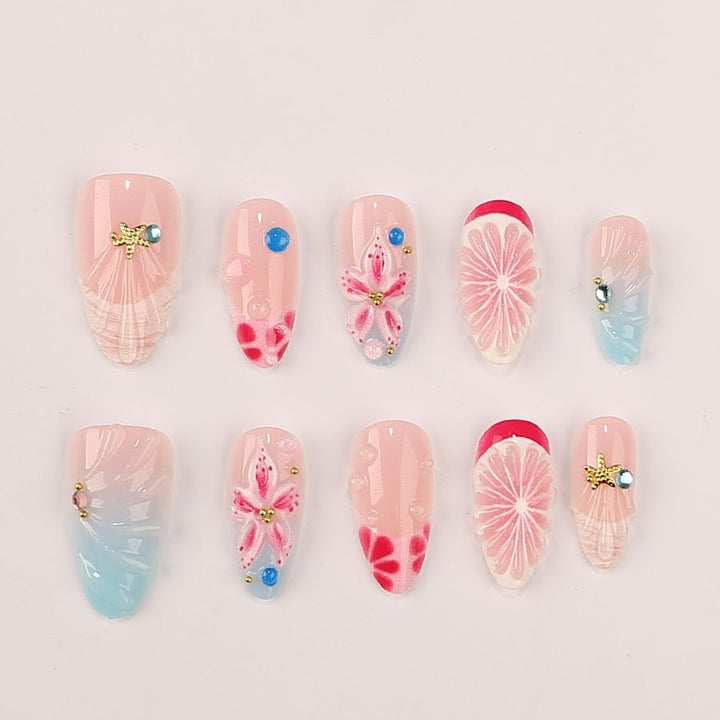 Nail art set with maritime motifs and luxurious glitter accents Kalsten