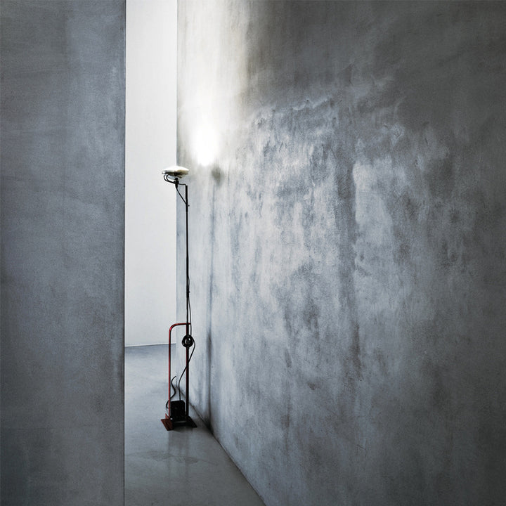 Industrial Floor Lamp with Adjustable Height