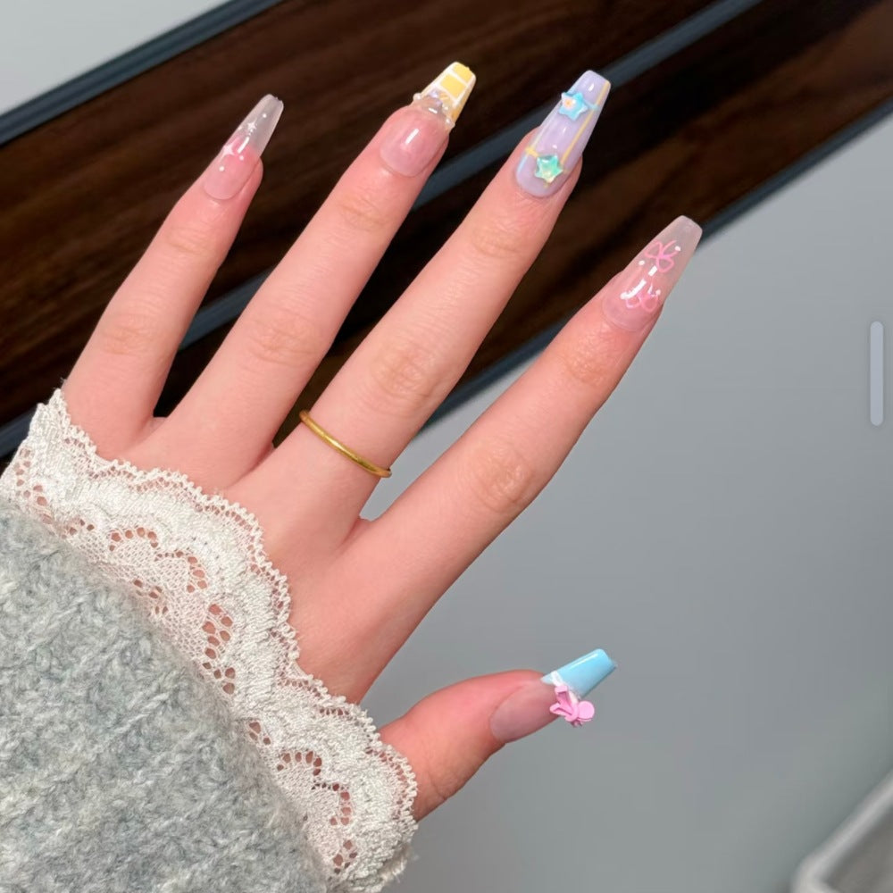 Artistic Detailed Press-On Nail Design Kalsten