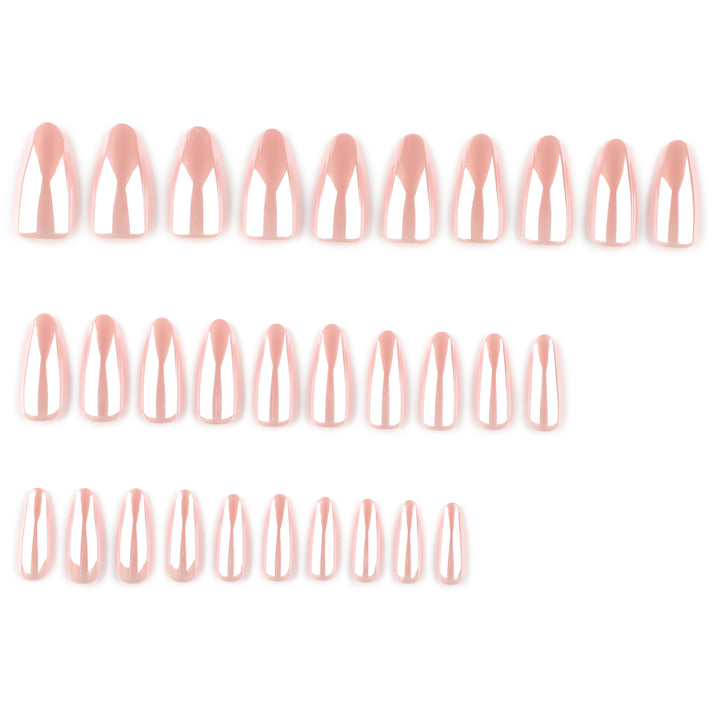 High-gloss stiletto nails Kalsten