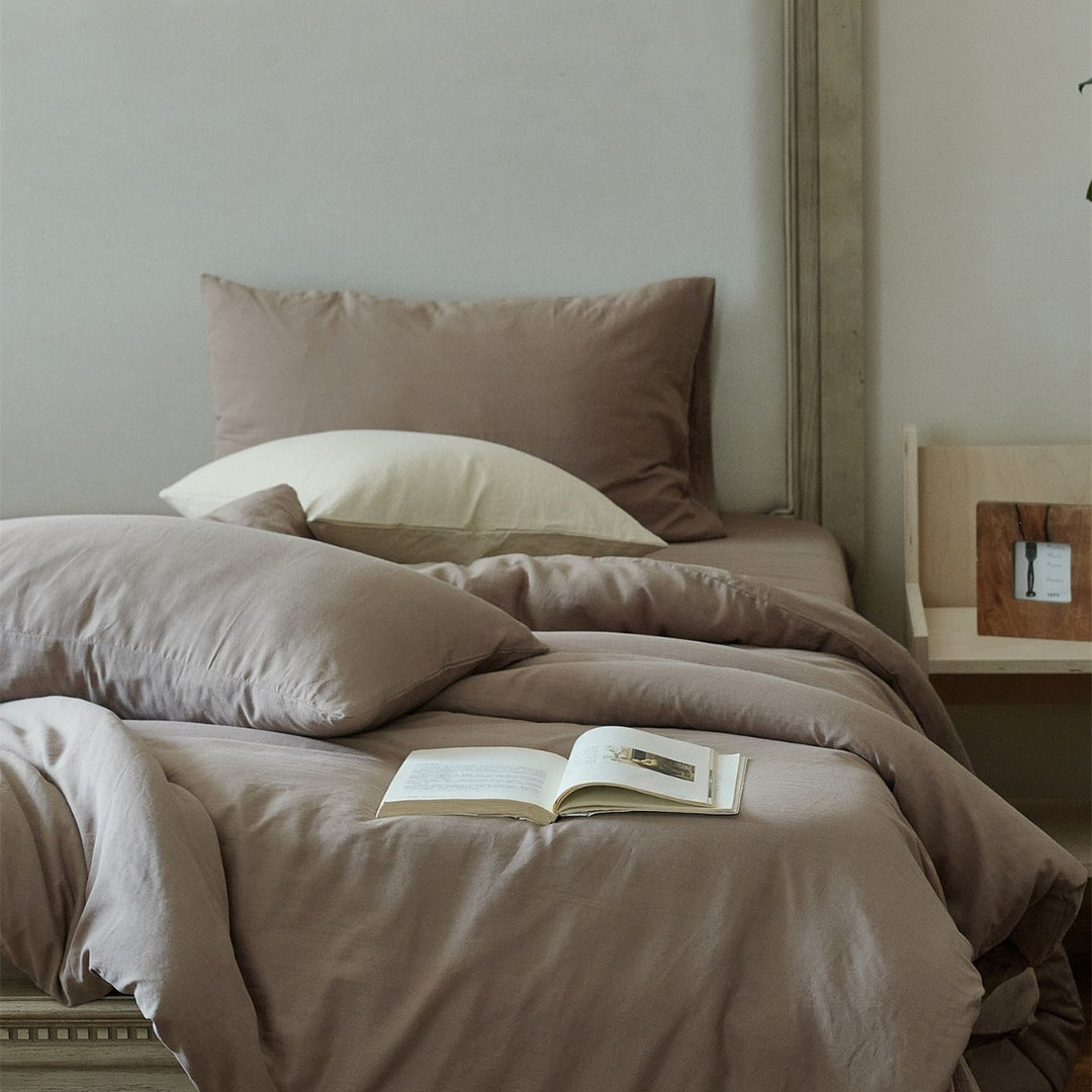 Breathable bedding set made of organic cotton with stonewash look