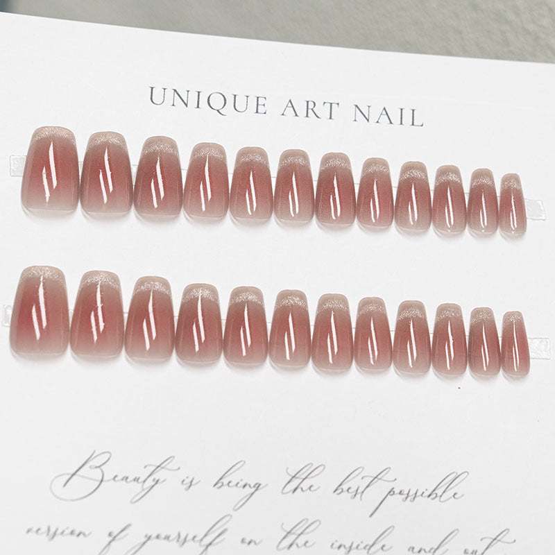 Elegant Press-On Nail Set with Glossy Finish