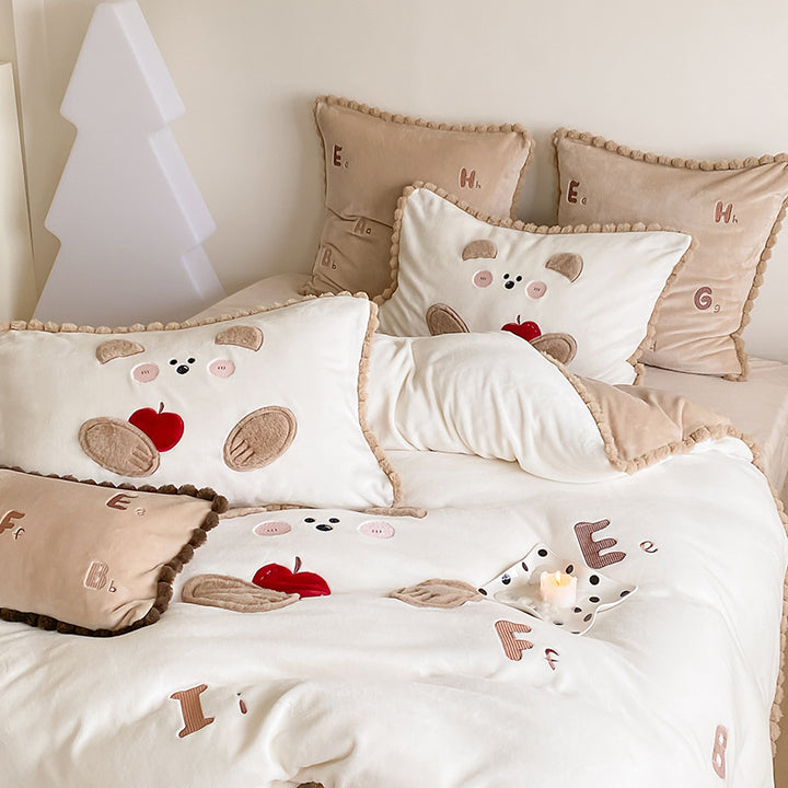 Kids Bedding Set with Plush Puppy, Vichy Check and Pom-Pom Trim