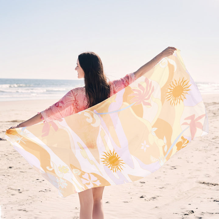 light beach towel with creative jellyfish design Kalsten