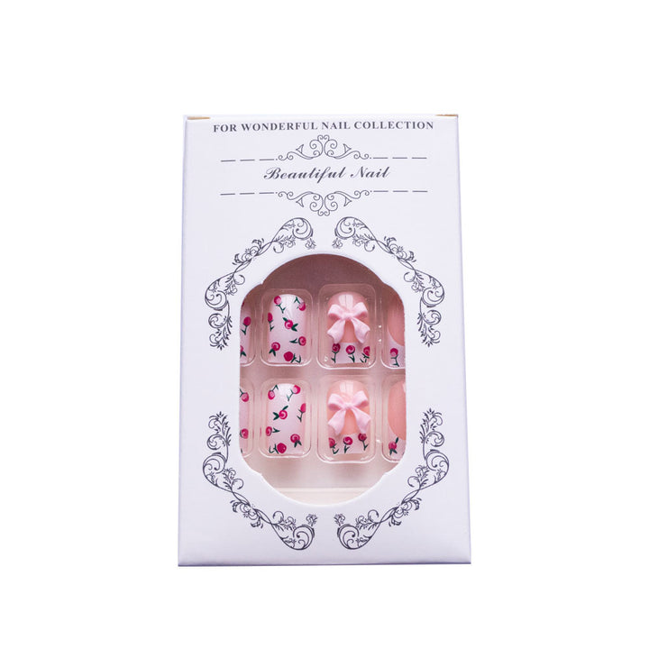 Floral Design Decorative Press-On Nails