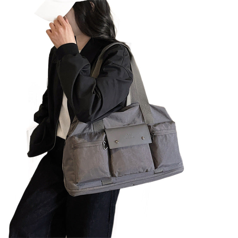Multi-Pocket Travel Duffel Bag Kalsten