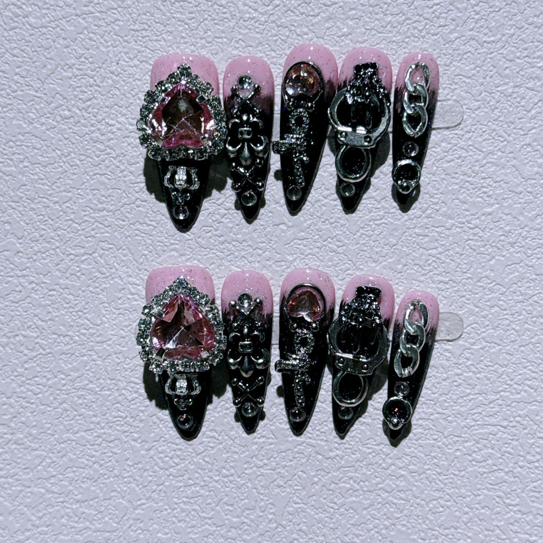 Glamorous Nail Art Extensions