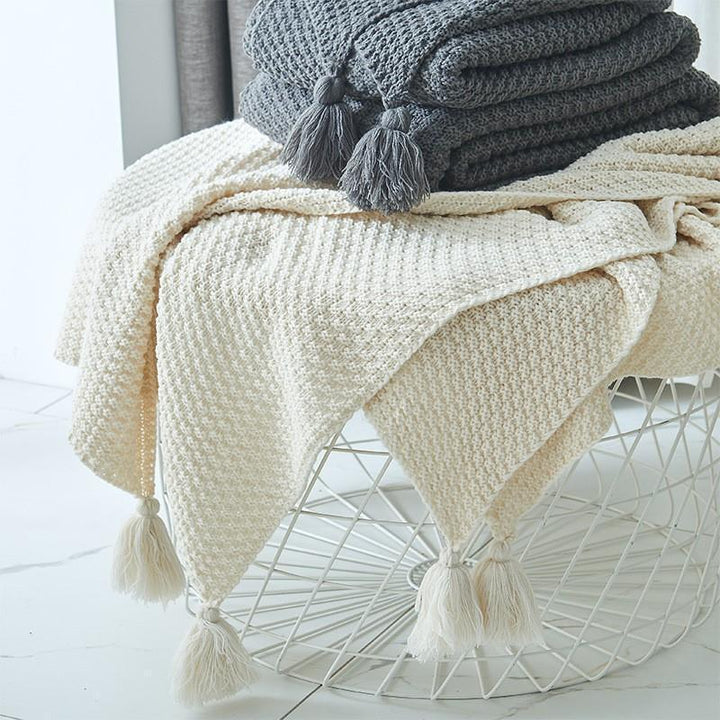 Cozy Woven Throw Blanket Kalsten