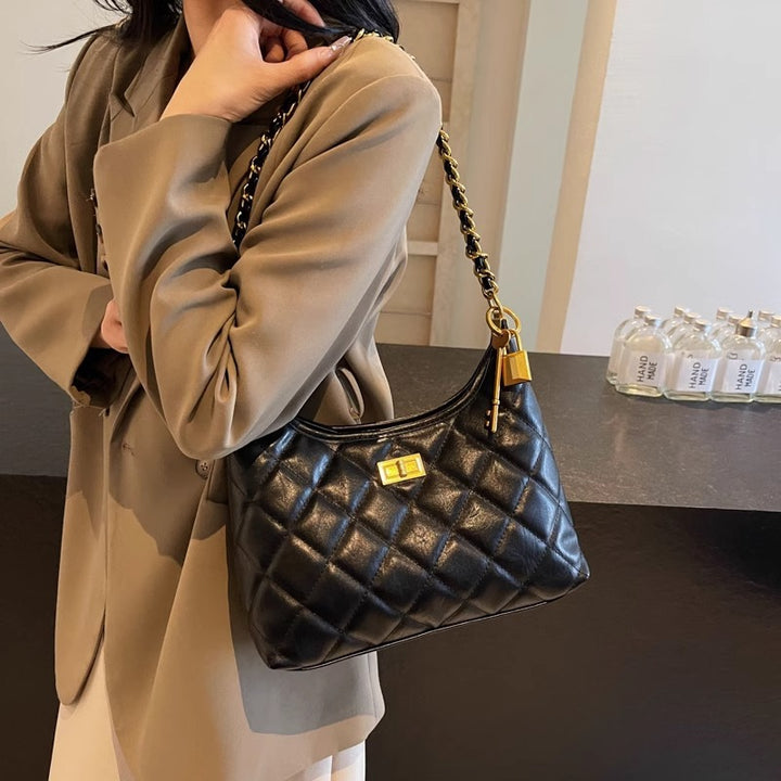 Chic Quilted Chain Bag Kalsten