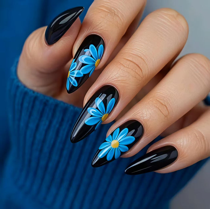 Artistic Floral Design Nail Art Kalsten