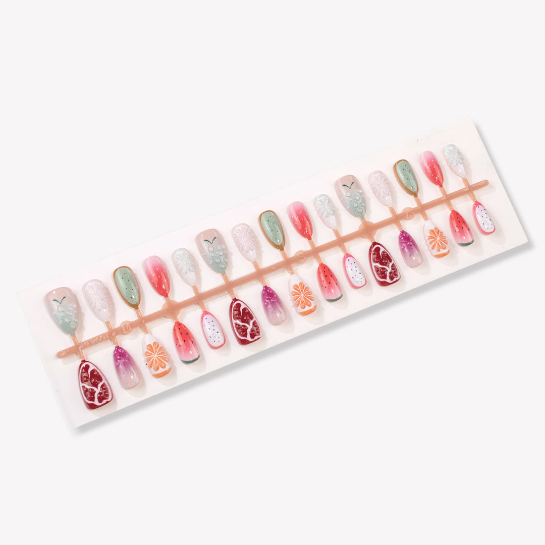 Fruit-Inspired Press-On Nail Art Set Kalsten