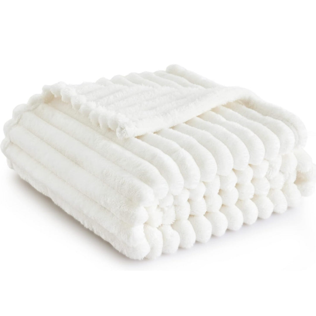 Cozy Plush Throw Blanket Kalsten