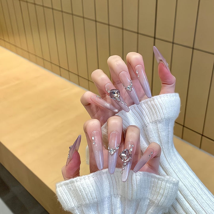 Premium Decorative Press-On Nail Extensions