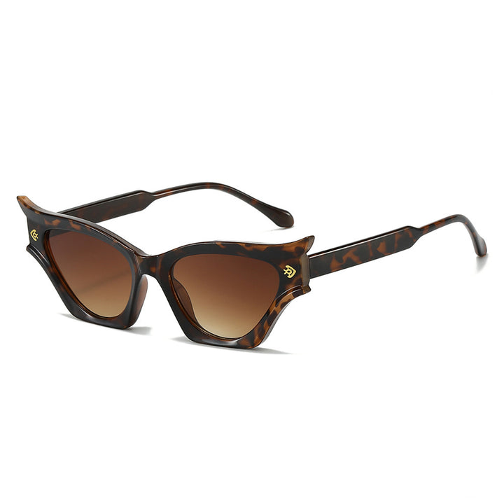 Avant-Garde Cat-Eye Sunglasses Kalsten