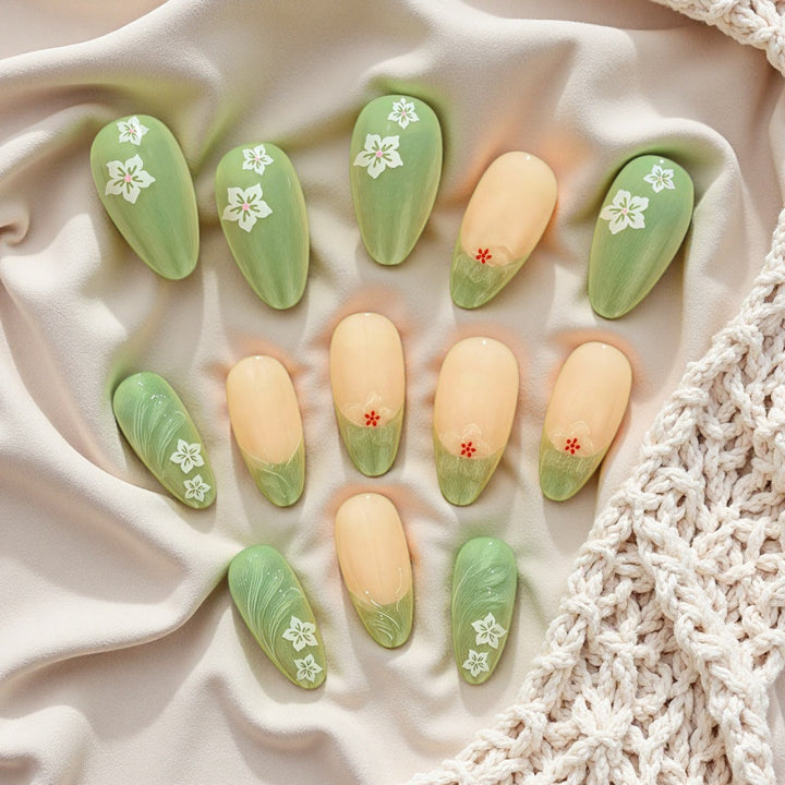Artificial Nails Set with Filigree Flower Patterns Kalsten