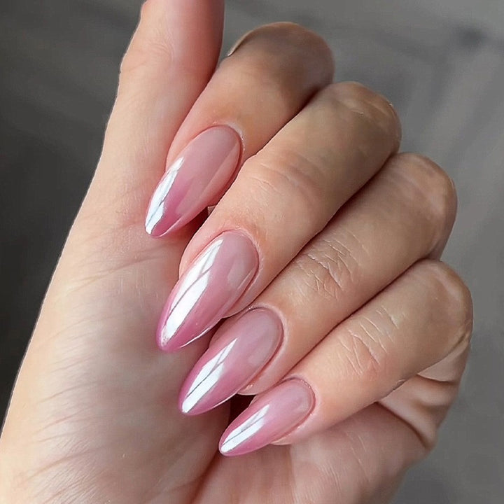 Artificial nail set with elegant high-gloss ombre design and sparkling accents Kalsten